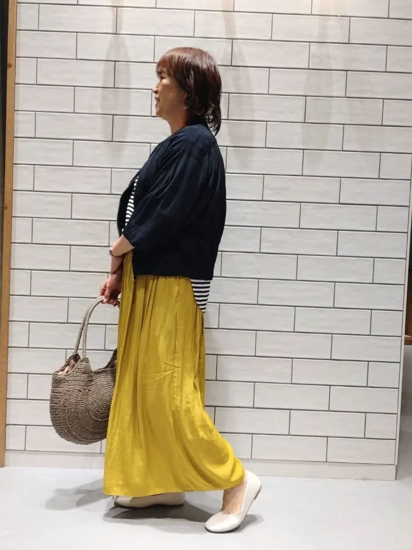 ANY iku コーディネート画像