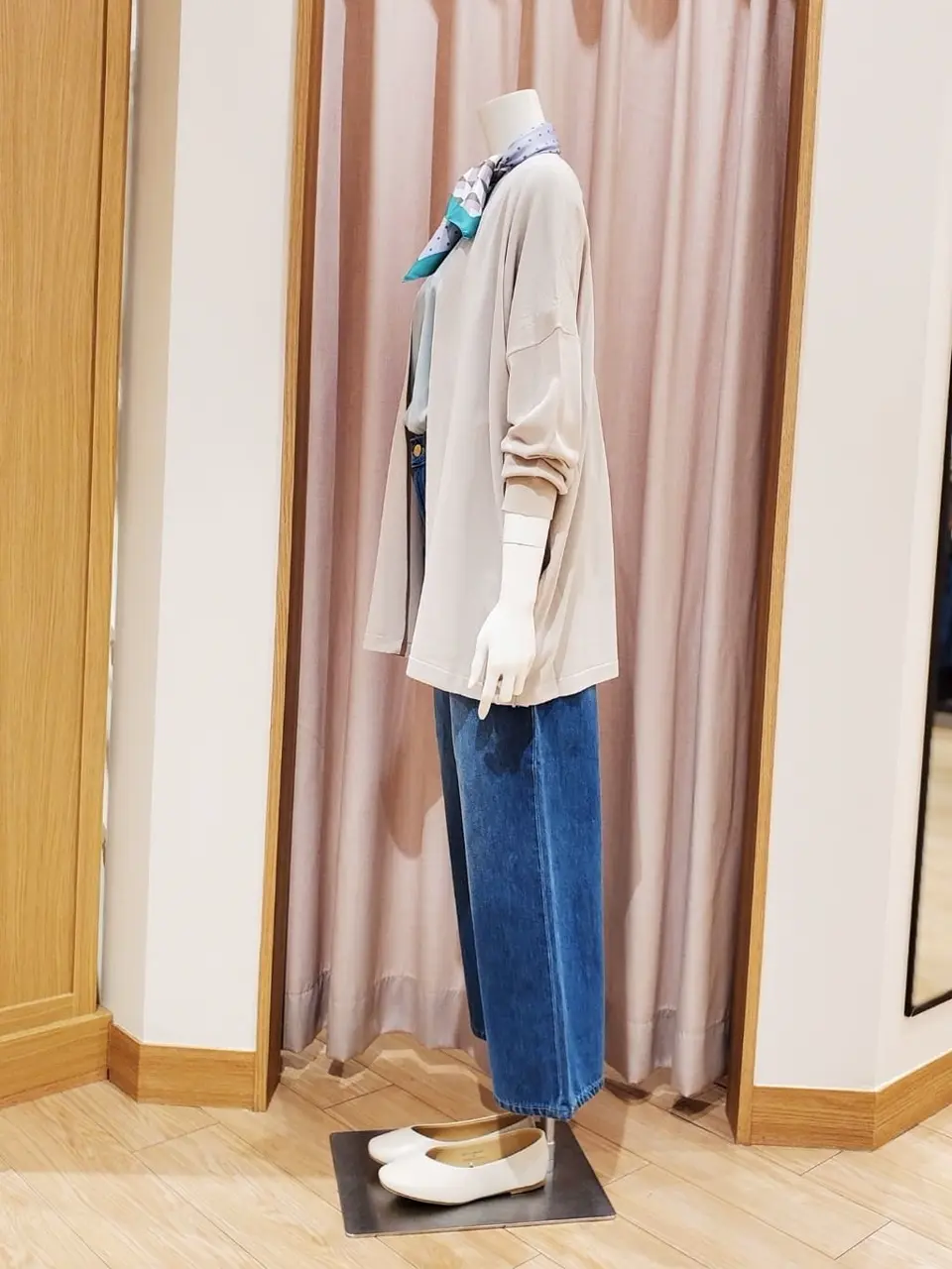 ANY 岩田 コーディネート画像