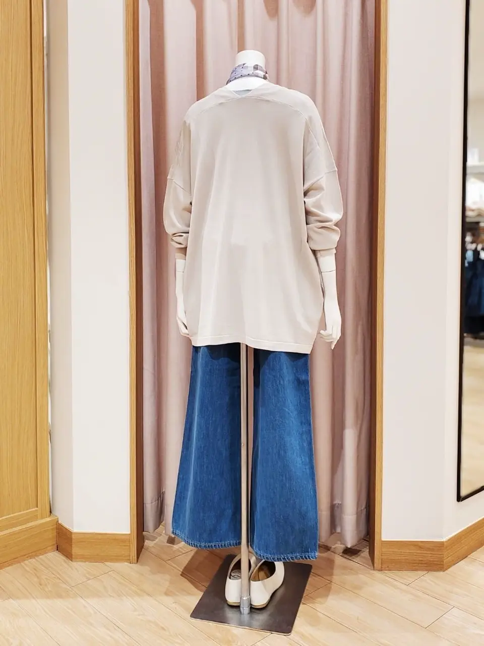 ANY 岩田 コーディネート画像