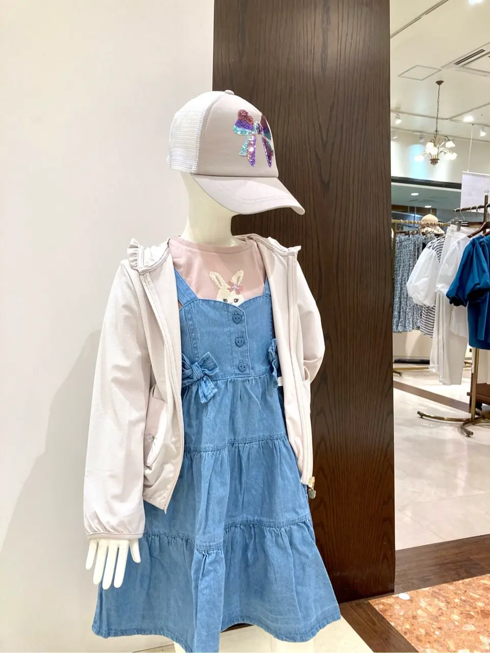 ANY 杉原 コーディネート画像