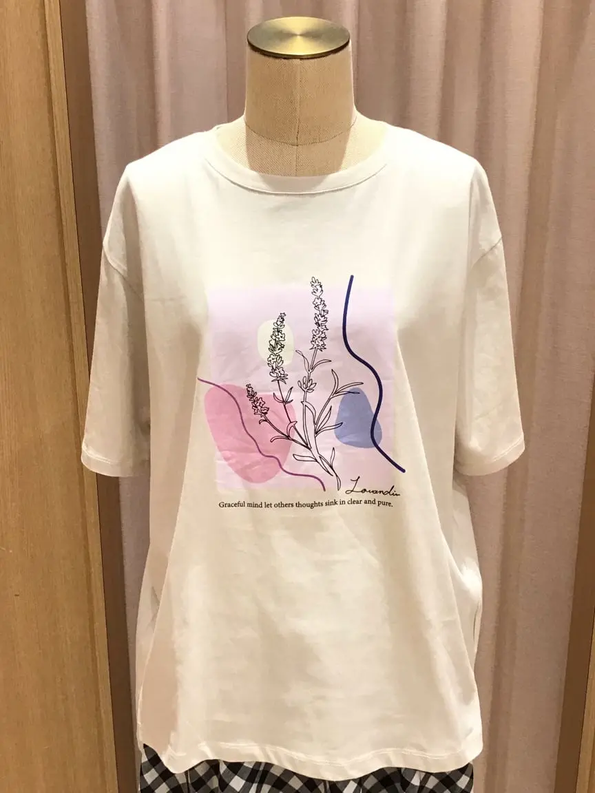 ANY 本吉 コーディネート画像