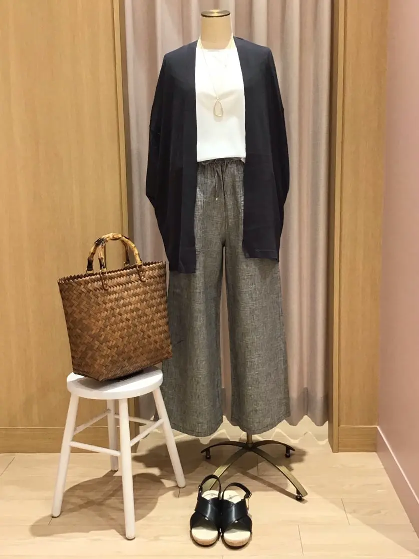  本吉 コーディネート画像