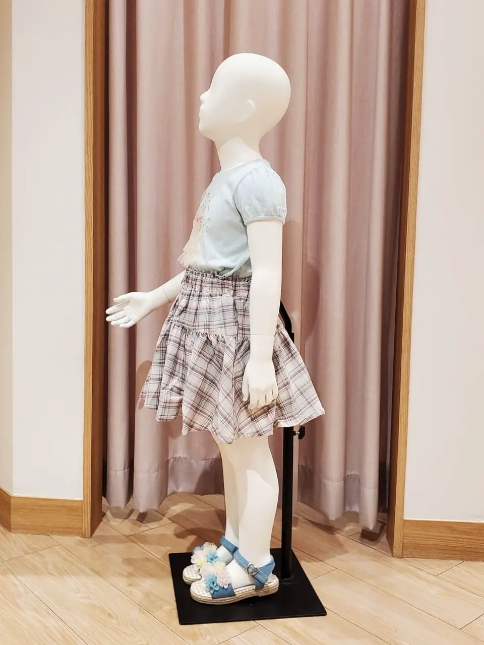 ANY 奥原 コーディネート画像