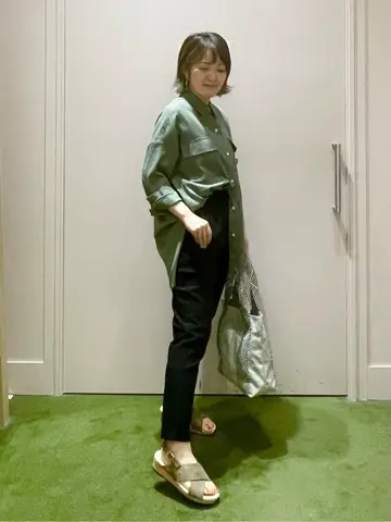 ANY フジコ コーディネート画像