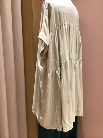 ANY 浅岡 コーディネート画像