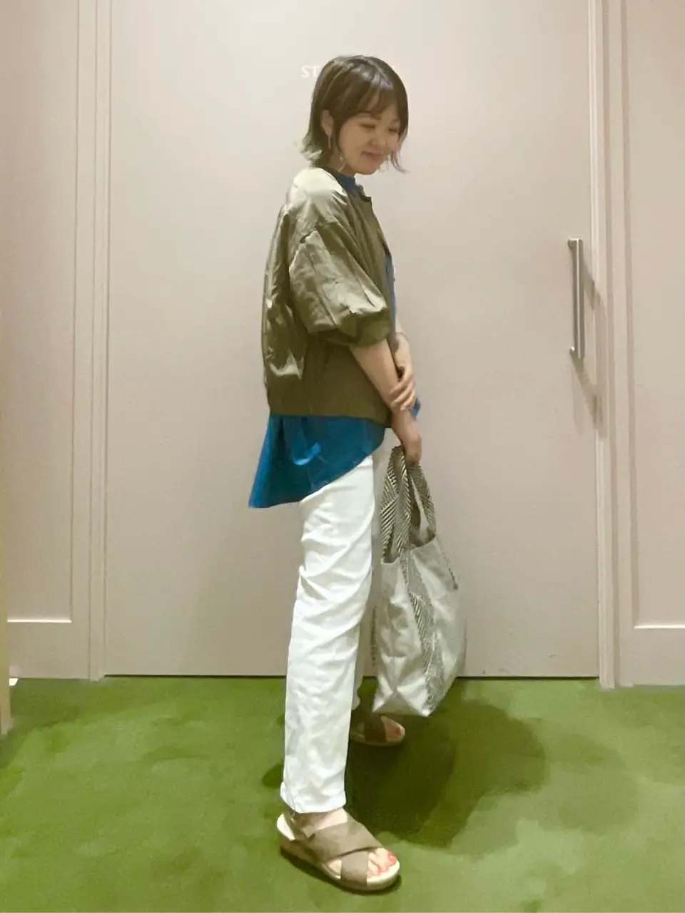 ANY フジコ コーディネート画像