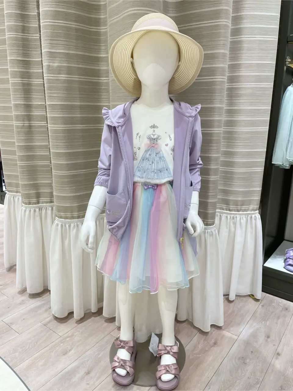  岡田 コーディネート画像