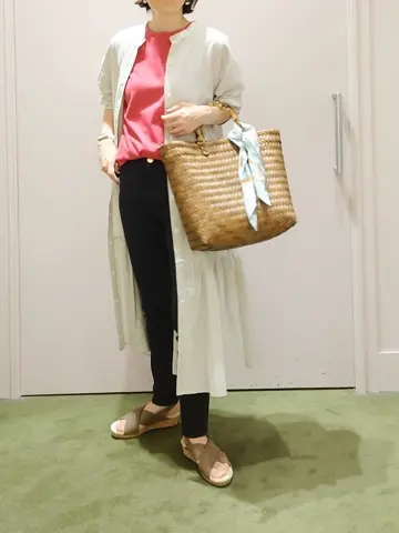 ANY 吉田 コーディネート画像