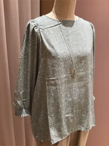 ANY 浅岡 コーディネート画像