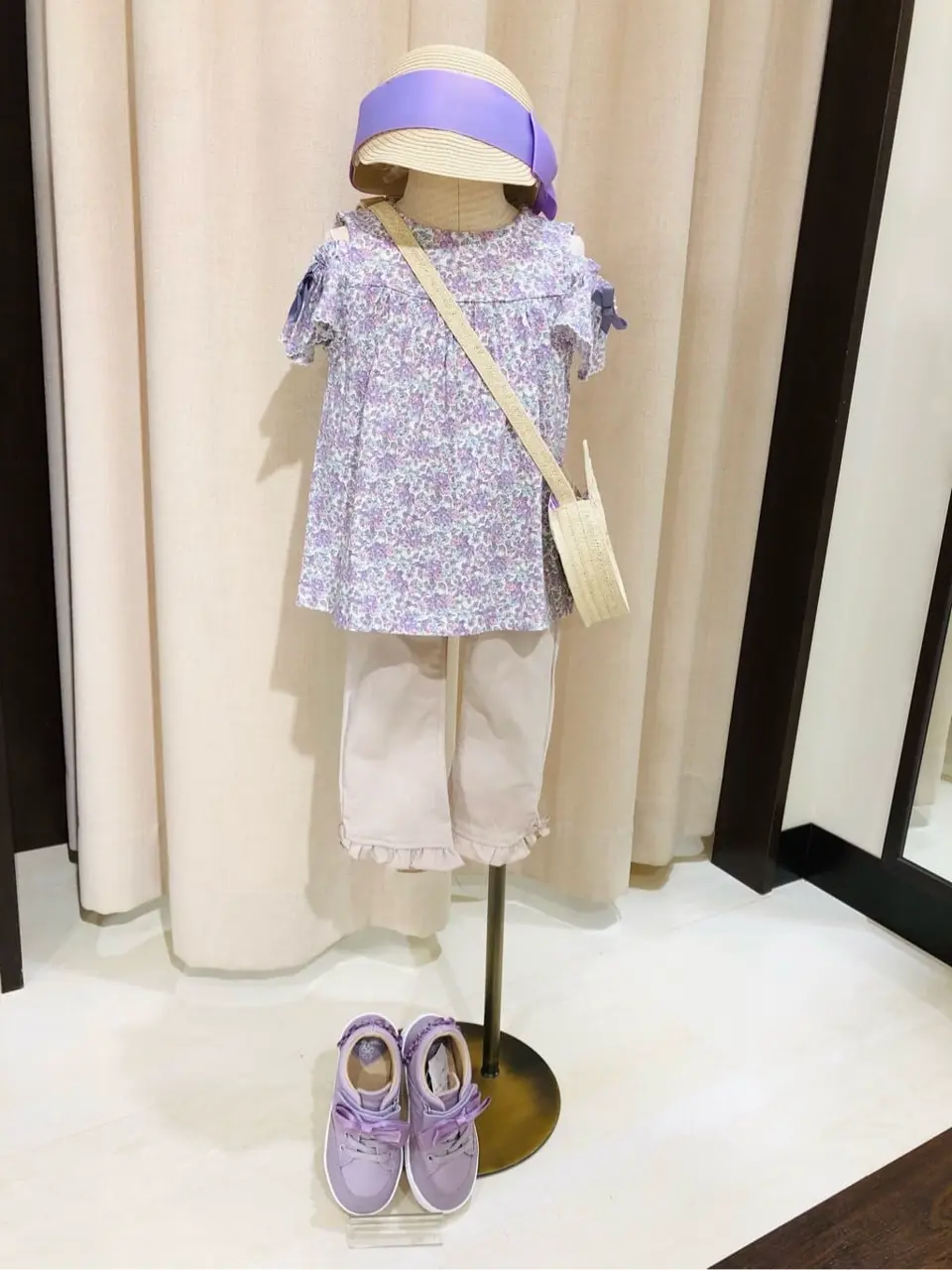  ISHII コーディネート画像