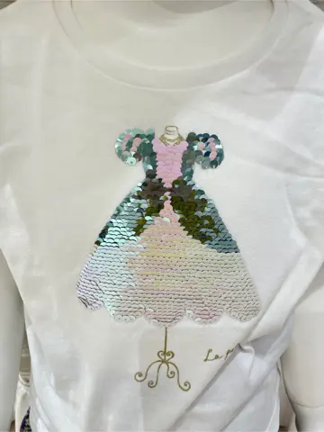 ANY 岡田 コーディネート画像