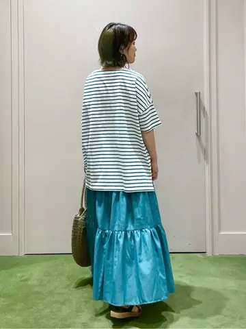 ANY フジコ コーディネート画像