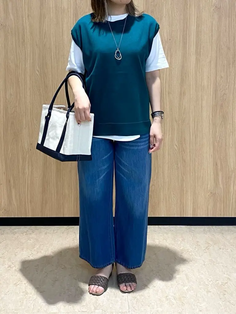 ANY F...JK.M コーディネート画像