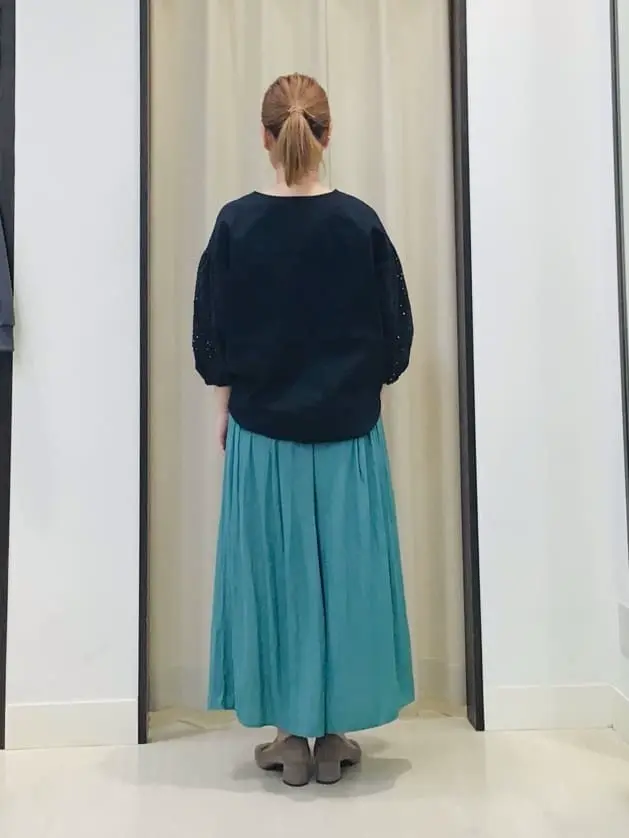 ANY 伊藤 コーディネート画像