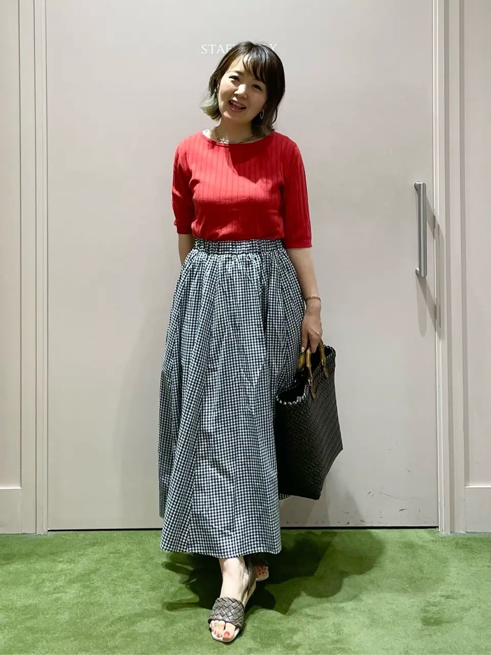 ANY フジコ コーディネート画像