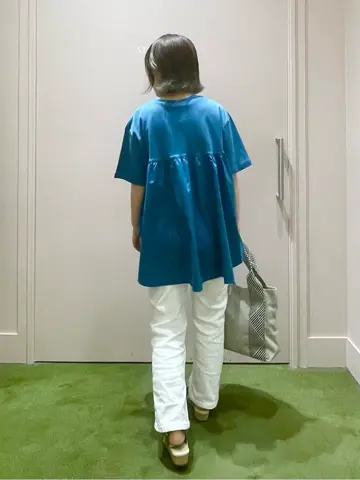 ANY フジコ コーディネート画像