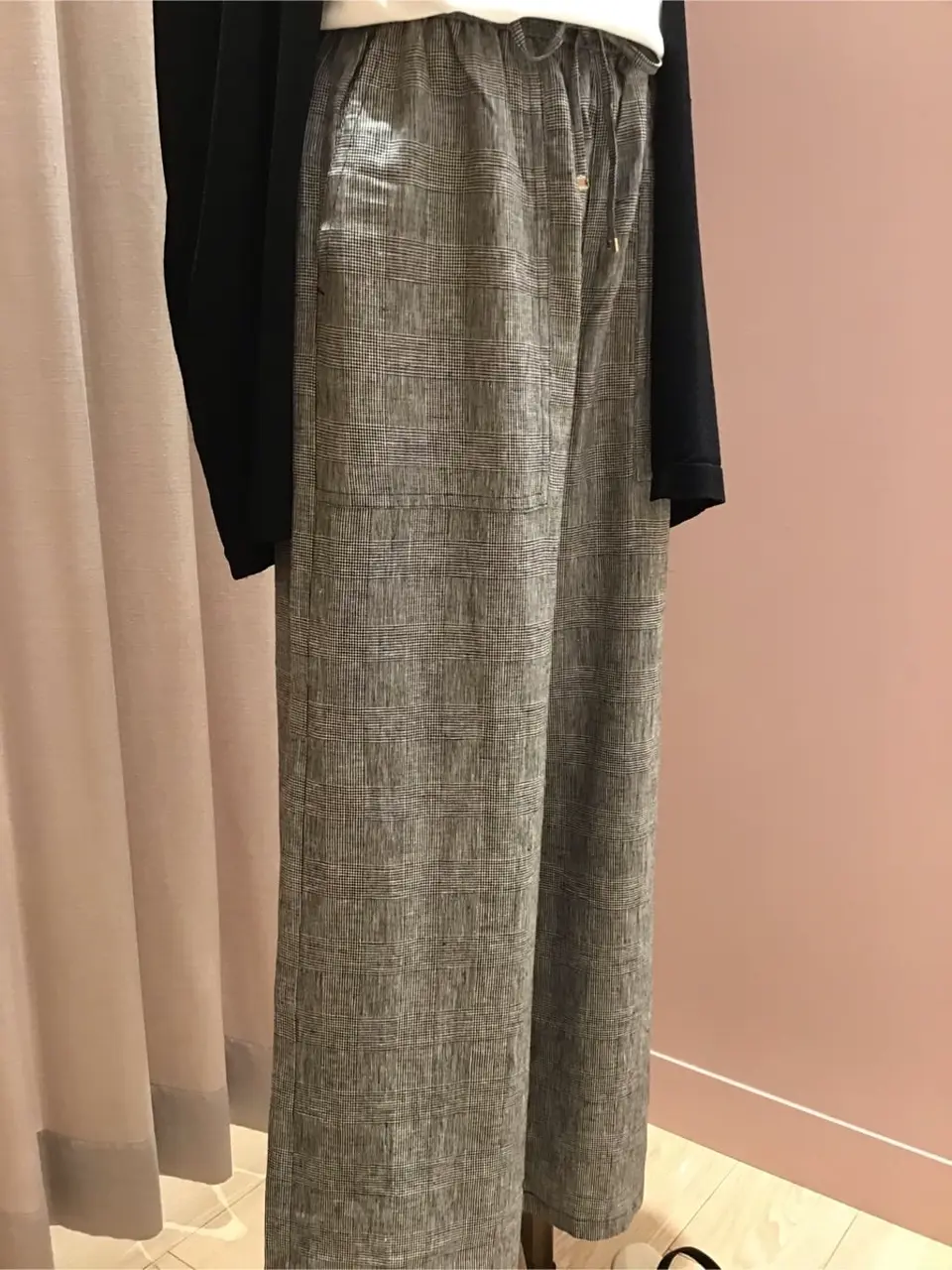 ANY 浅岡 コーディネート画像