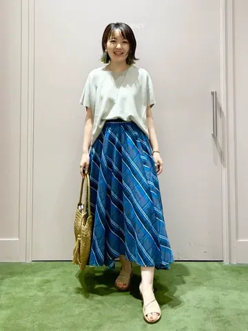 ANY フジコ コーディネート画像