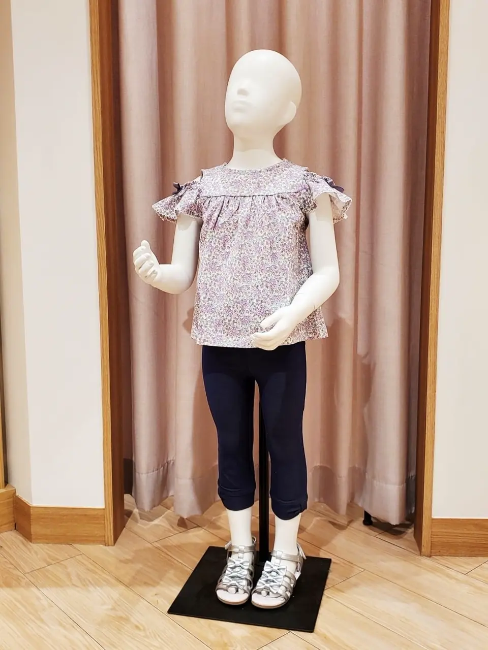 ANY 奥原 コーディネート画像