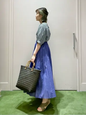 ANY フジコ コーディネート画像