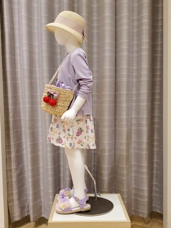 ANY 小渕 コーディネート画像