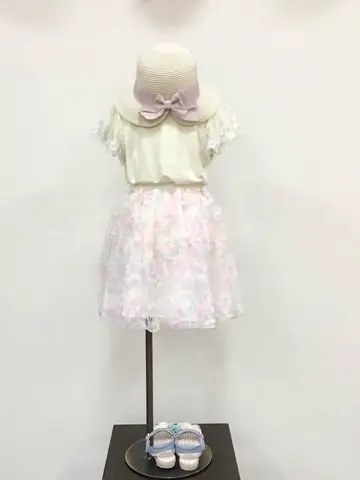 ANY 佐々木 コーディネート画像