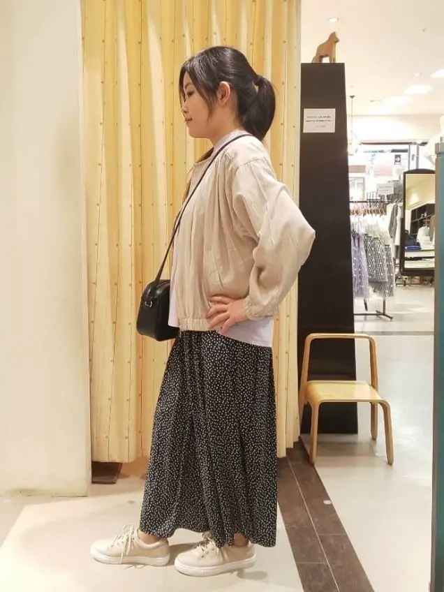 ANY 林 コーディネート画像