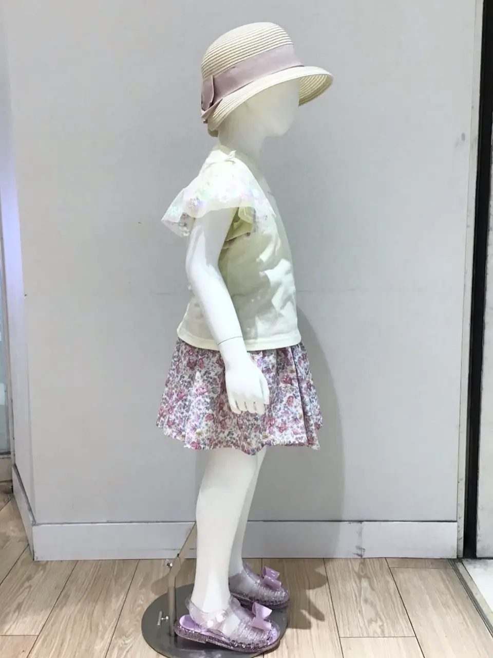 ANY スタッフ コーディネート画像