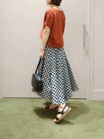 ANY 吉田 コーディネート画像