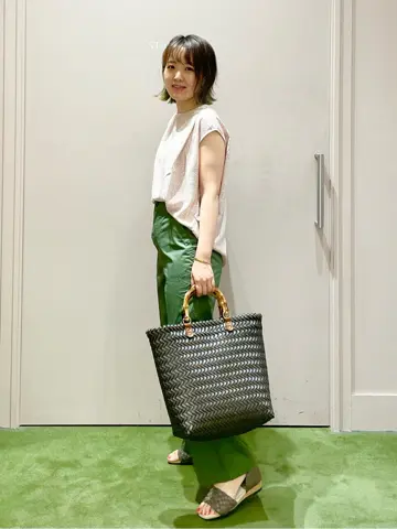 ANY フジコ コーディネート画像