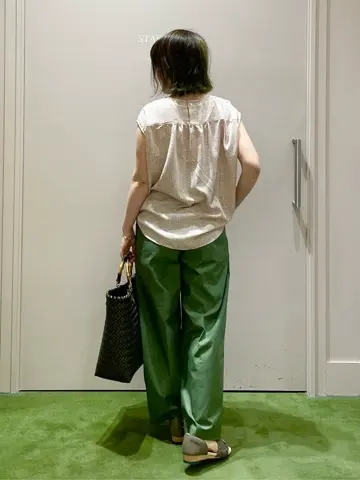 ANY フジコ コーディネート画像