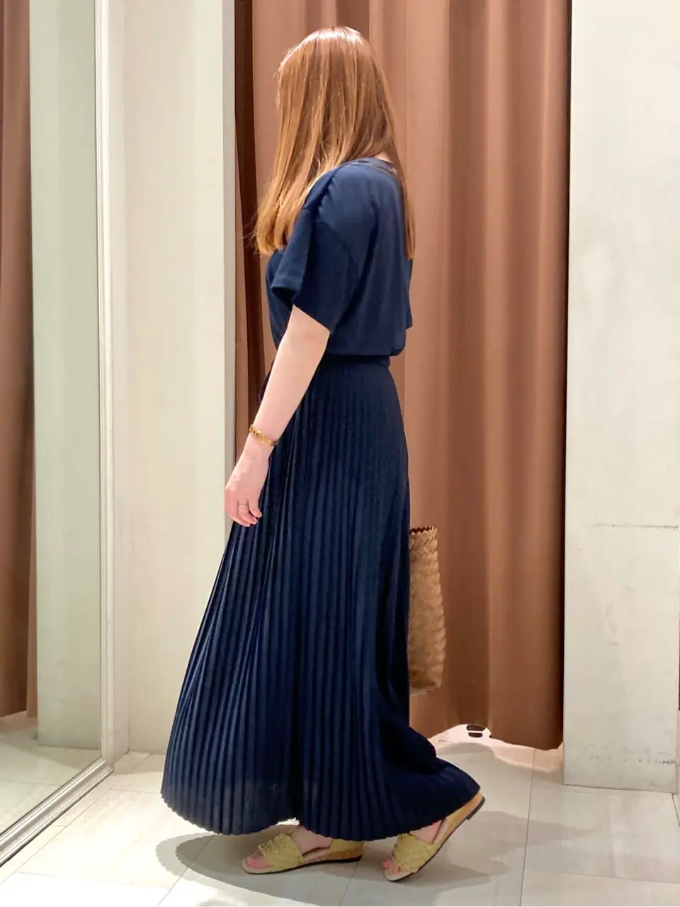 ANY 渡辺 コーディネート画像