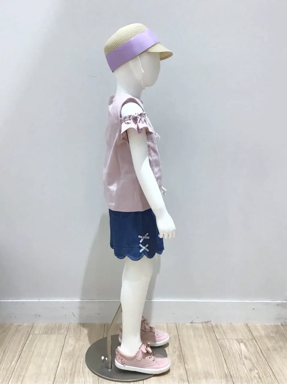 ANY スタッフ コーディネート画像