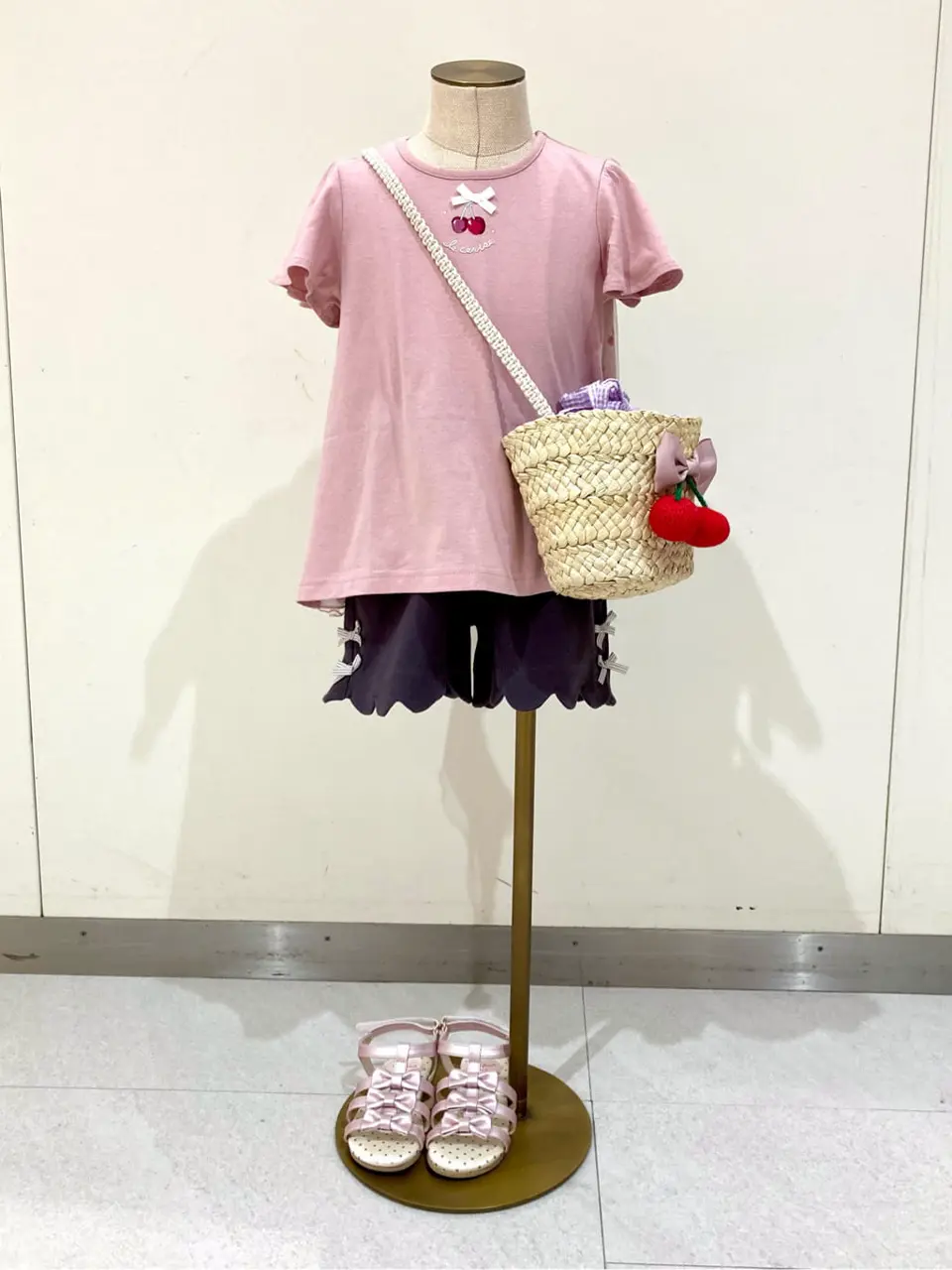 ANY 渡辺 コーディネート画像