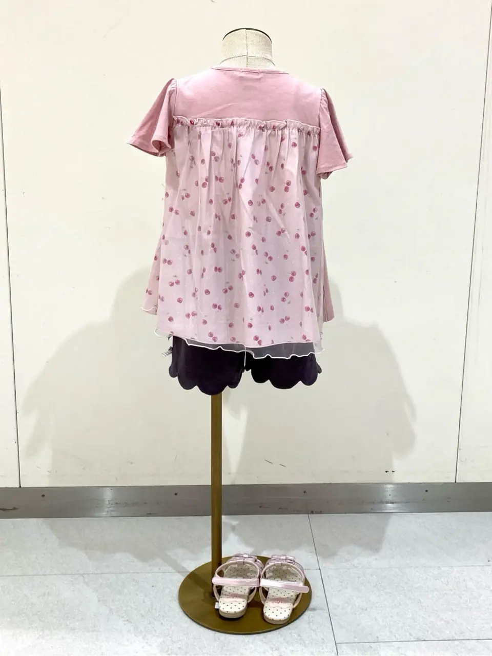 ANY 渡辺 コーディネート画像