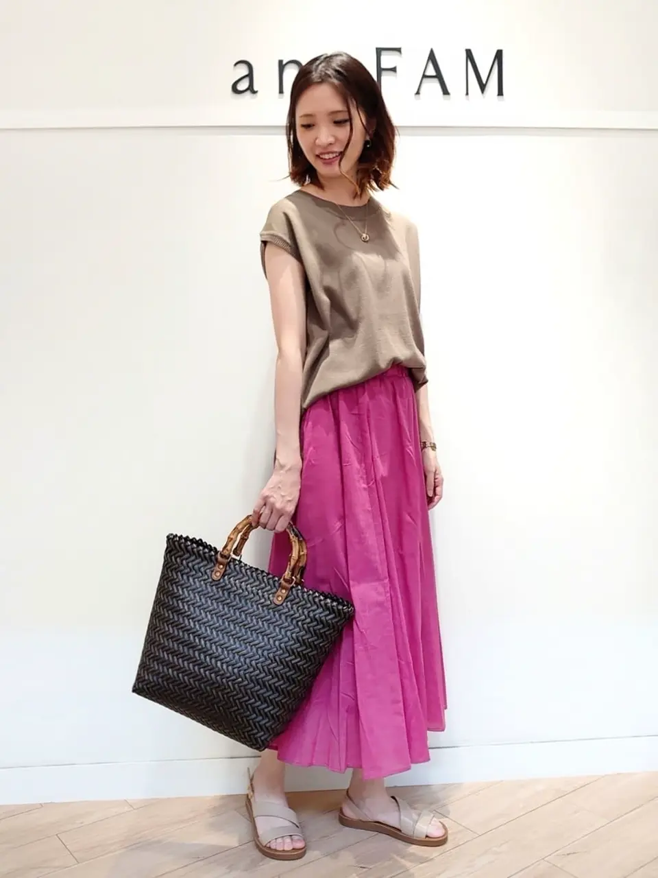 ANY スタッフ コーディネート画像