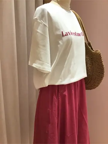 ANY 浅岡 コーディネート画像