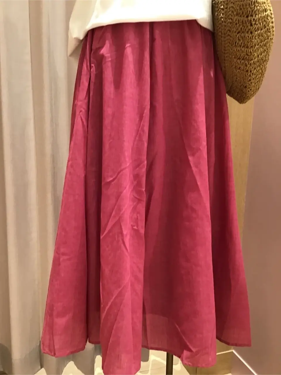 ANY 浅岡 コーディネート画像