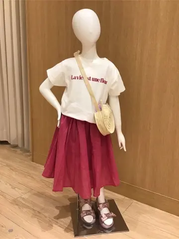 ANY 浅岡 コーディネート画像