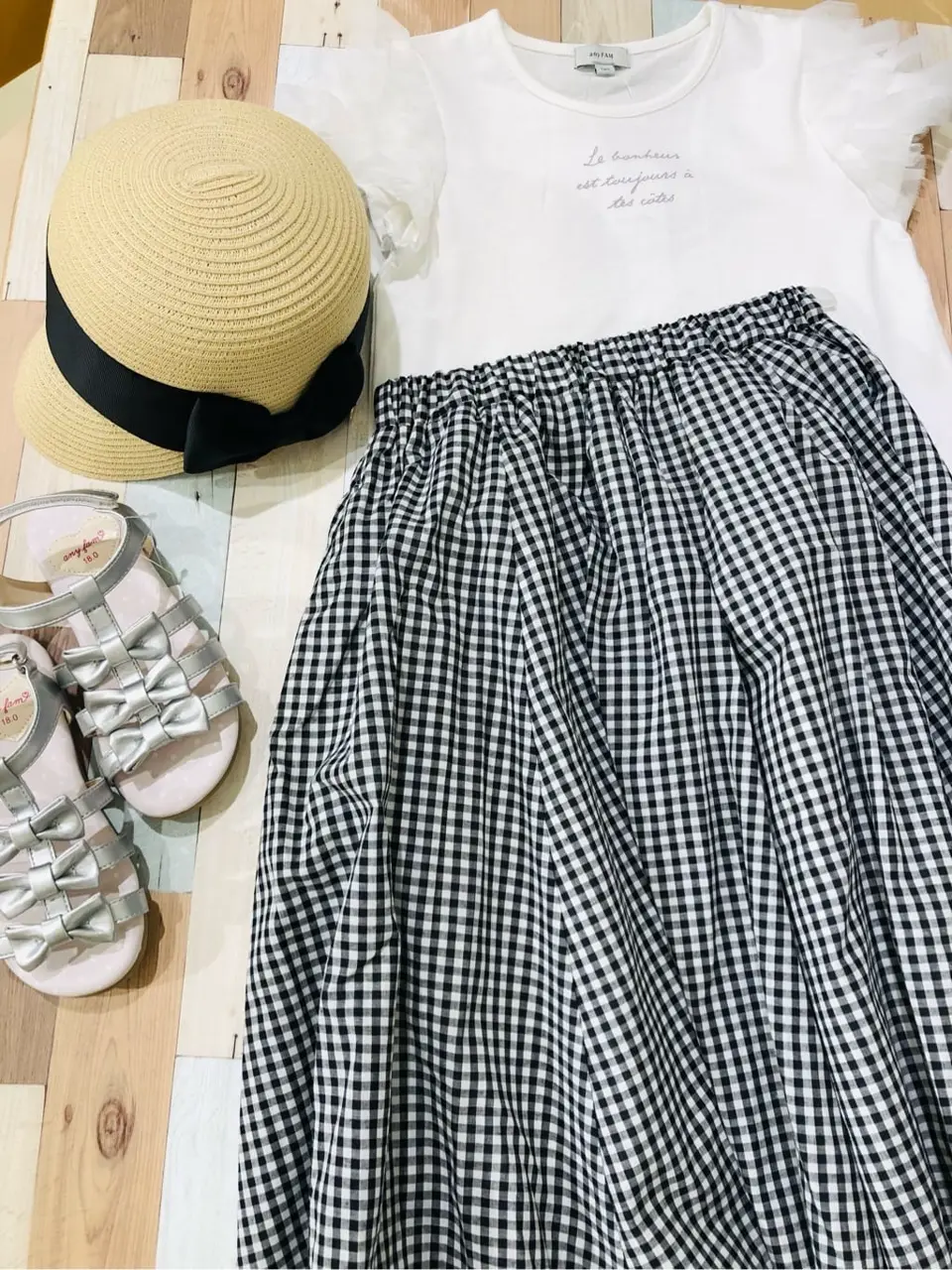  ISHII コーディネート画像