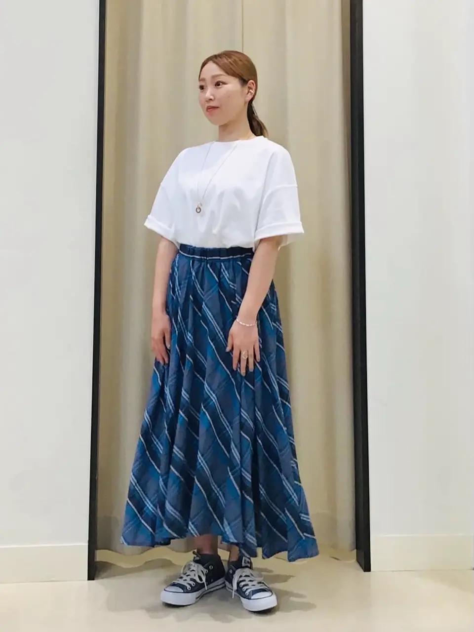 ANY 伊藤 コーディネート画像