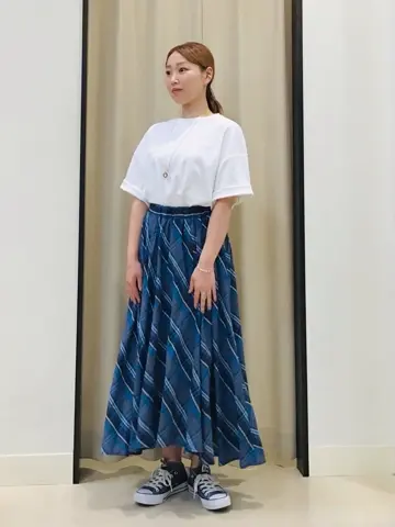 ANY 伊藤 コーディネート画像