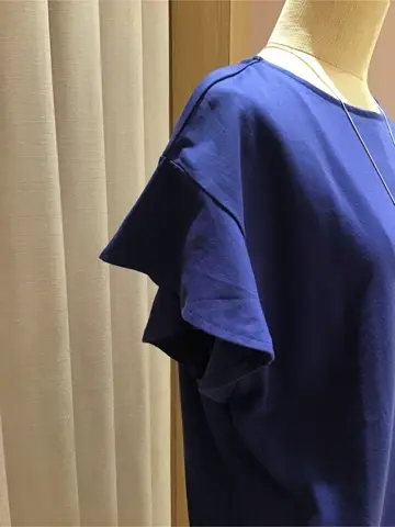 ANY 浅岡 コーディネート画像