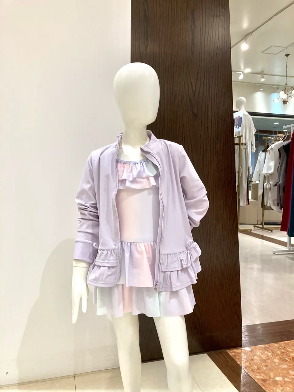 ANY 杉原 コーディネート画像