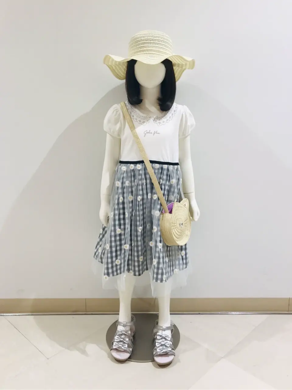 ANY 田口 コーディネート画像