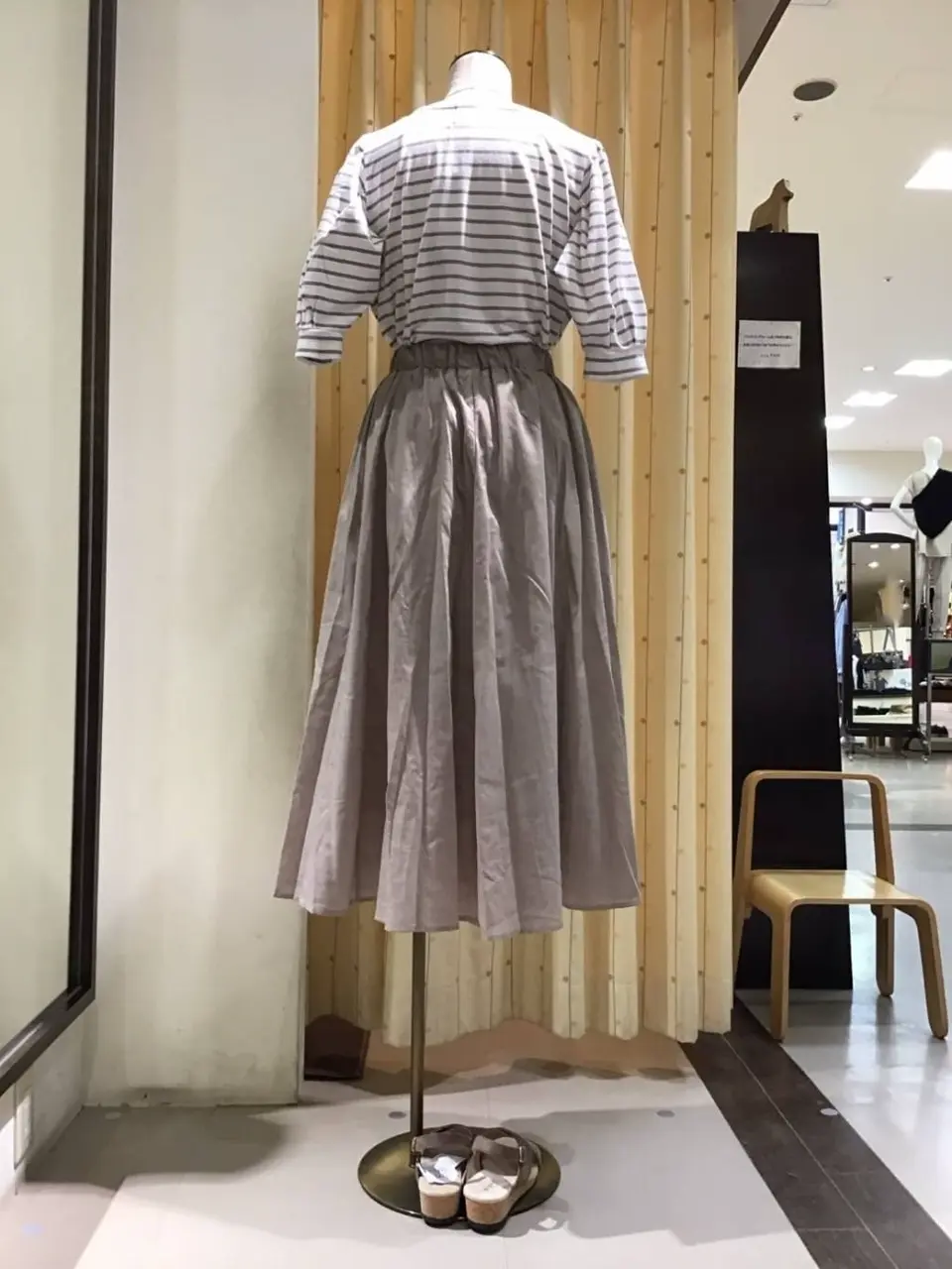 ANY 林 コーディネート画像