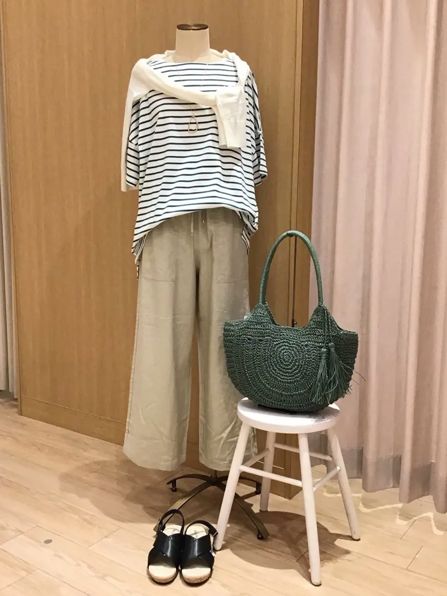  本吉 コーディネート画像