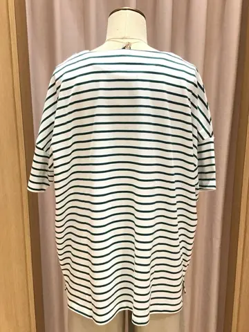 ANY 本吉 コーディネート画像