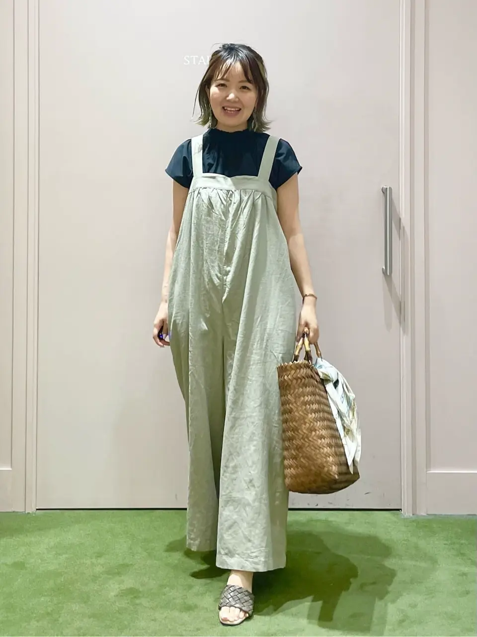 ANY フジコ コーディネート画像