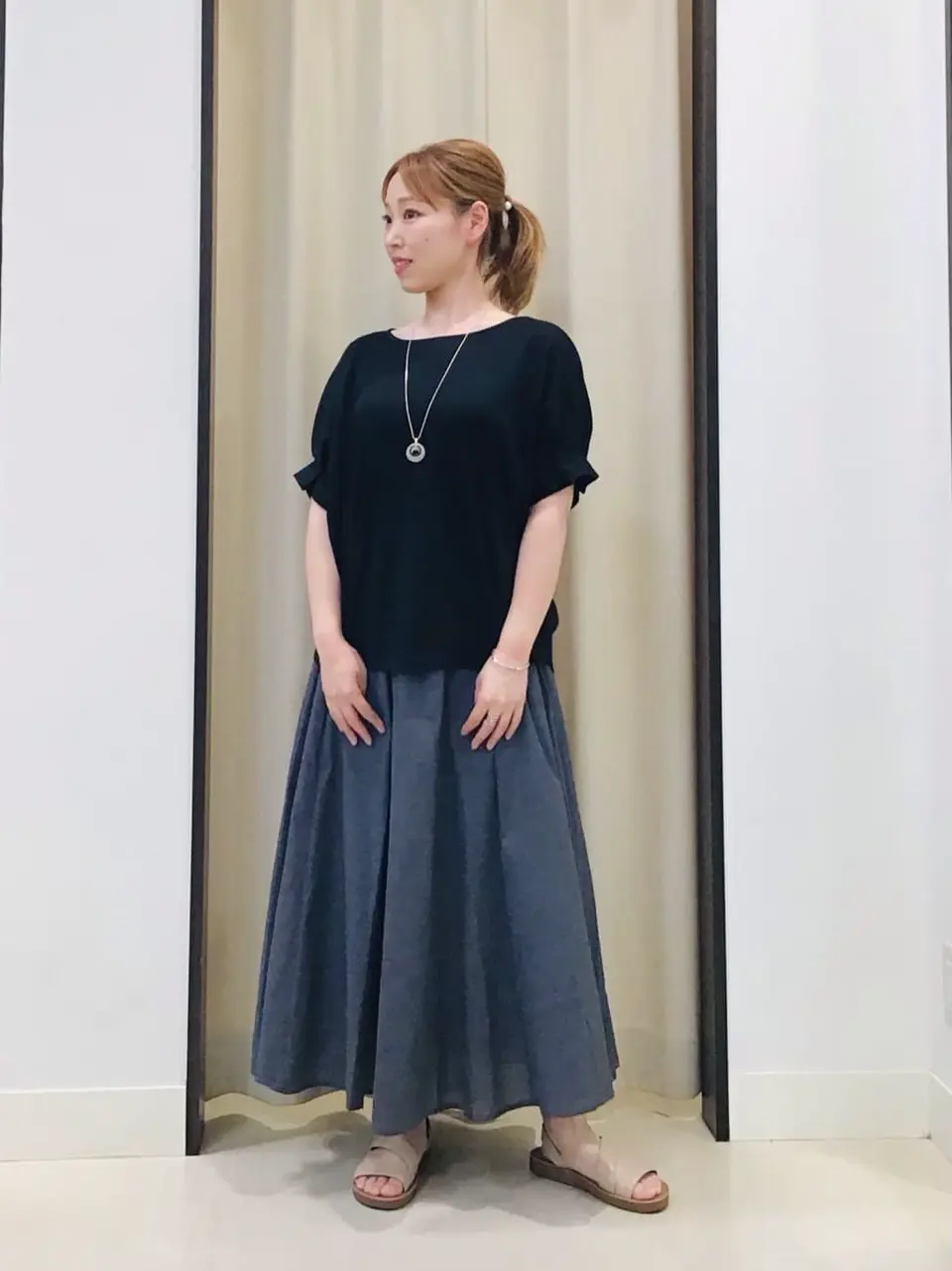 ANY 伊藤 コーディネート画像